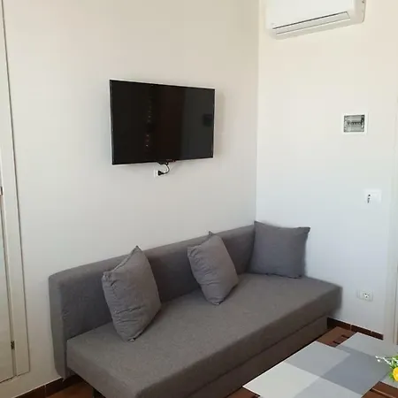 Aparthotel Casa Nostra Cellini Villaggio Mosè