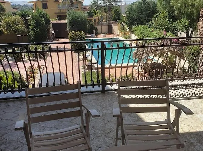 Casa Nostra Cellini Aparthotel
